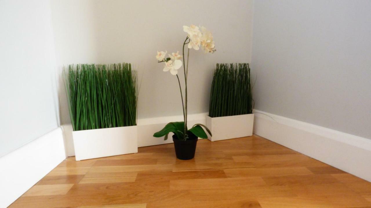 Trendy 2 Bedroom Apartment In Vibrant Shoreditch, Central London Zone 1 Free Wifi - Sleeps 4+2 Londres Exterior foto